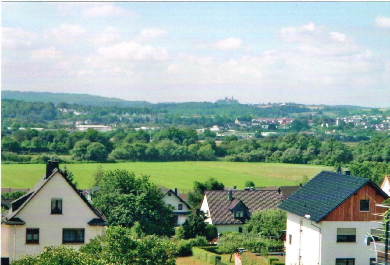 Ferienwohnung Buettner Solms-Oberbiel Buitenkant foto